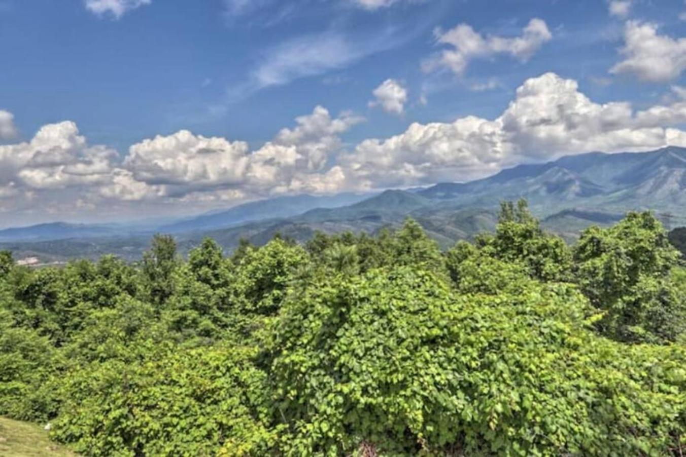 Breathtaking Sunsets, Views, Pool, Heaven Awaits! Villa Gatlinburg Kültér fotó